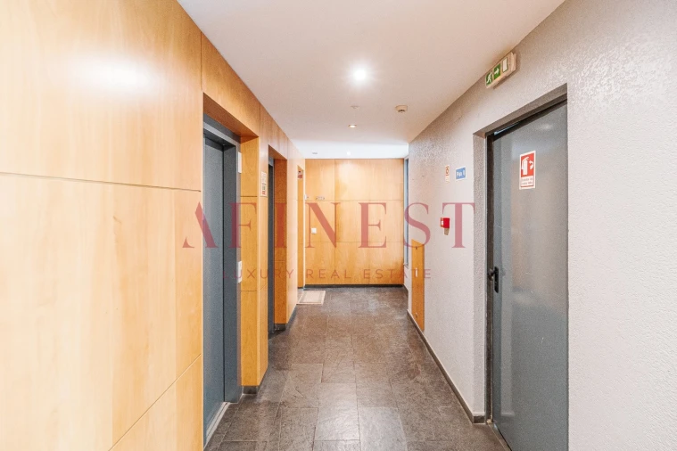Apartamento T3 para Venda em Cascais e Estoril Foto 52