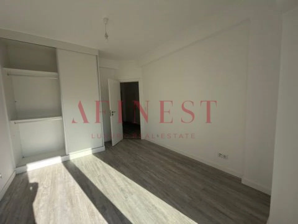 Apartamento T2 para Arrendamento em Amora Foto 17