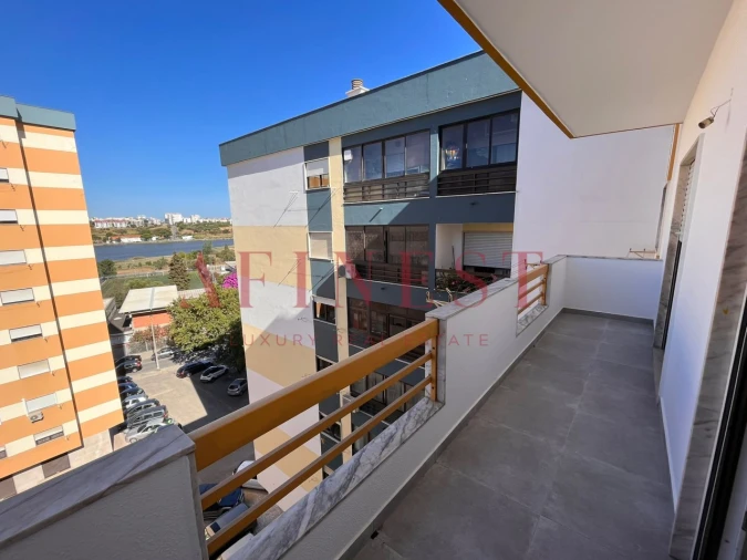 Apartamento T2 para Arrendamento em Amora Foto 30