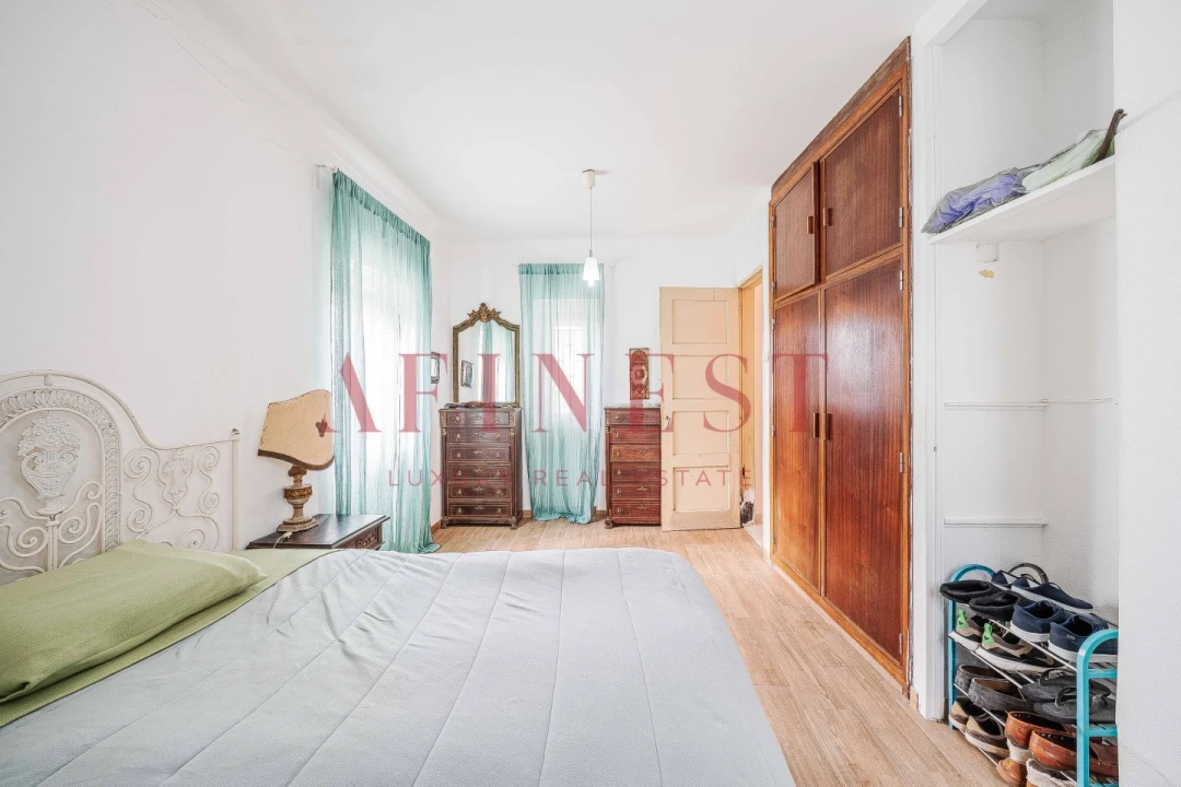 Moradia T5 para Venda em Carcavelos e Parede Foto 27