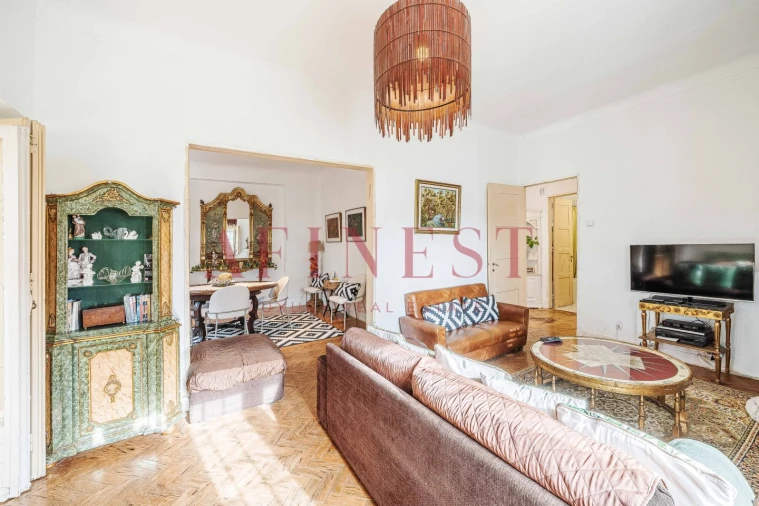 Moradia T5 para Venda em Carcavelos e Parede Foto 10