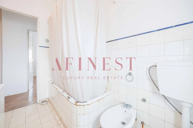 Moradia T5 para Venda em Carcavelos e Parede Foto 73