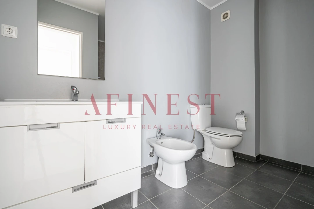 Apartamento T2 para Arrendamento em São Domingos de Rana Foto 16