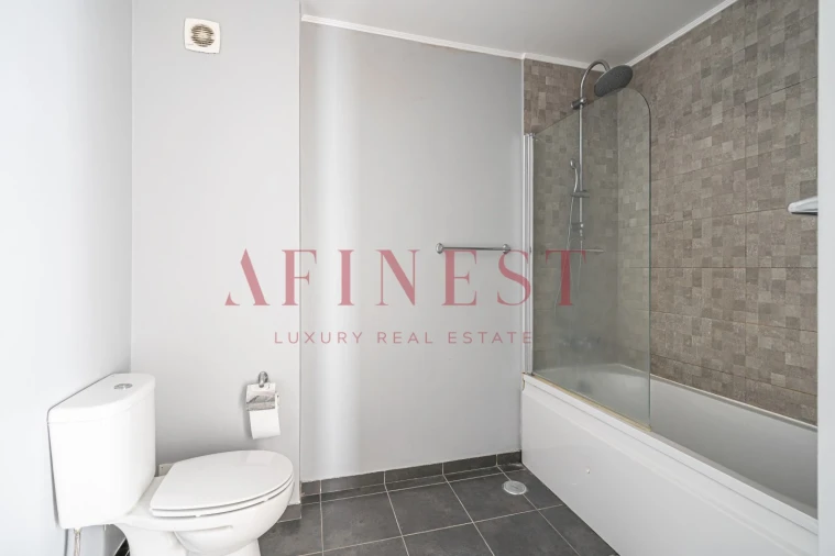 Apartamento T2 para Arrendamento em São Domingos de Rana Foto 17