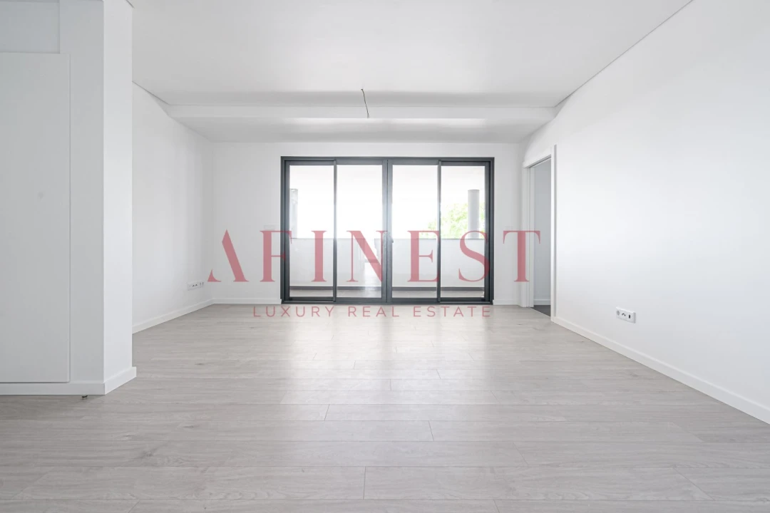 Apartamento T2 para Venda em Venteira Foto 7