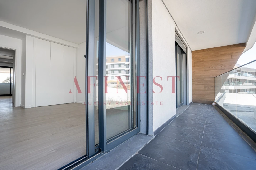 Apartamento T2 para Venda em Venteira Foto 19