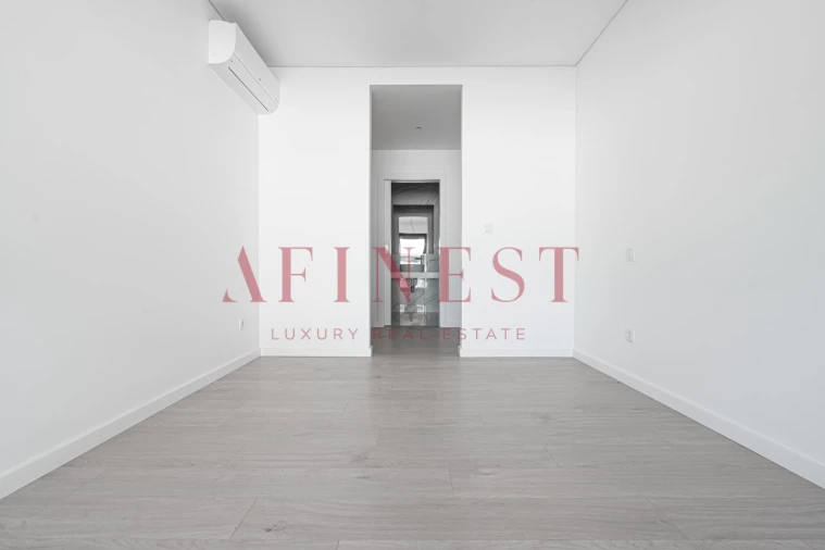 Apartamento T2 para Venda em Venteira Foto 12