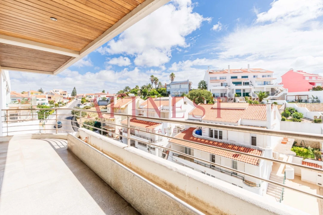 Apartamento T4 para Venda em Carcavelos e Parede Foto 40