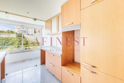 Apartamento T4 para Venda em Carcavelos e Parede