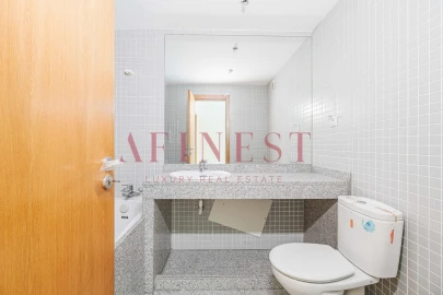 Apartamento T4 para Venda em Carcavelos e Parede