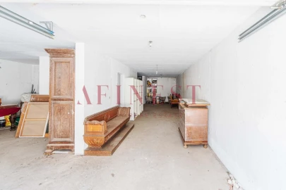 Apartamento T4 para Venda em Carcavelos e Parede