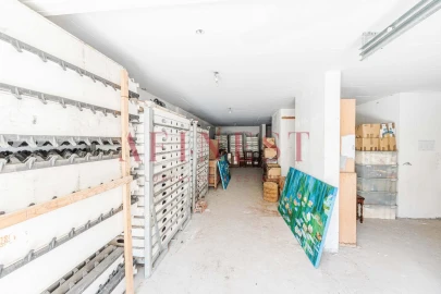 Apartamento T4 para Venda em Carcavelos e Parede