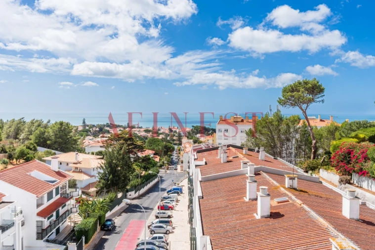Apartamento T4 para Venda em Carcavelos e Parede Foto 8