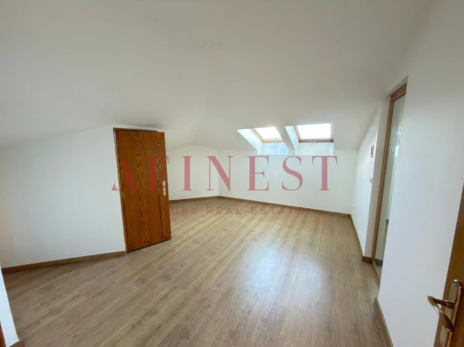 Apartamento T3 para Arrendamento em Santa Maria e São Miguel, São Martinho, São Pedro Penaferrim Foto 13