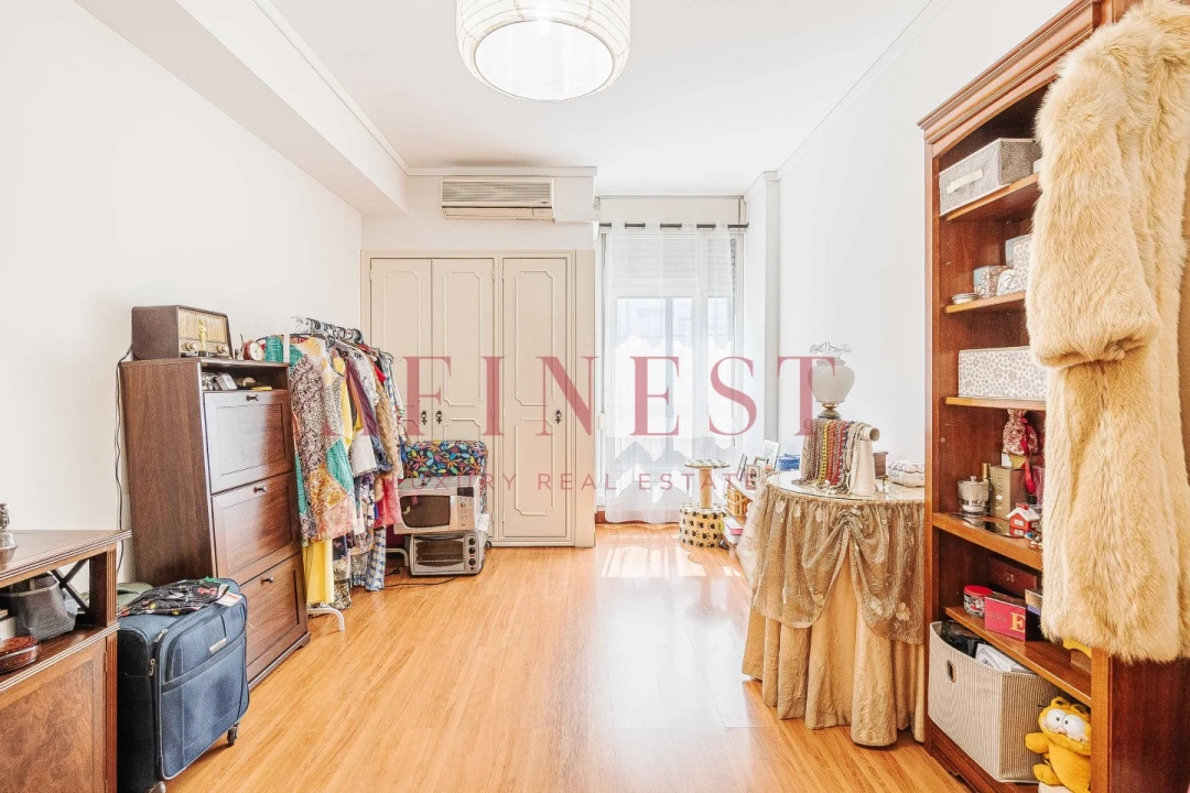 Apartamento T5 para Venda em Lumiar Foto 41