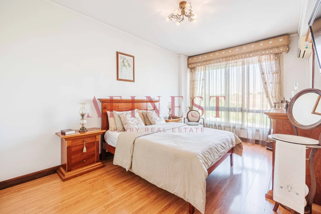 Apartamento T5 para Venda em Lumiar Foto 43