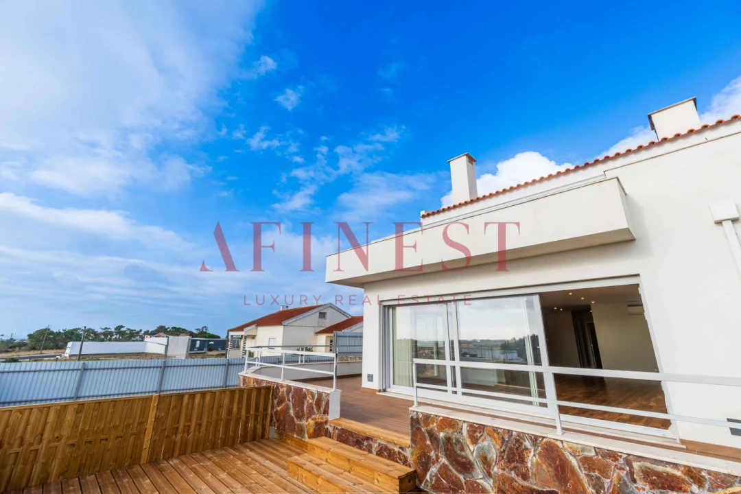 Moradia T4 para Venda em São João das Lampas e Terrugem Foto 35