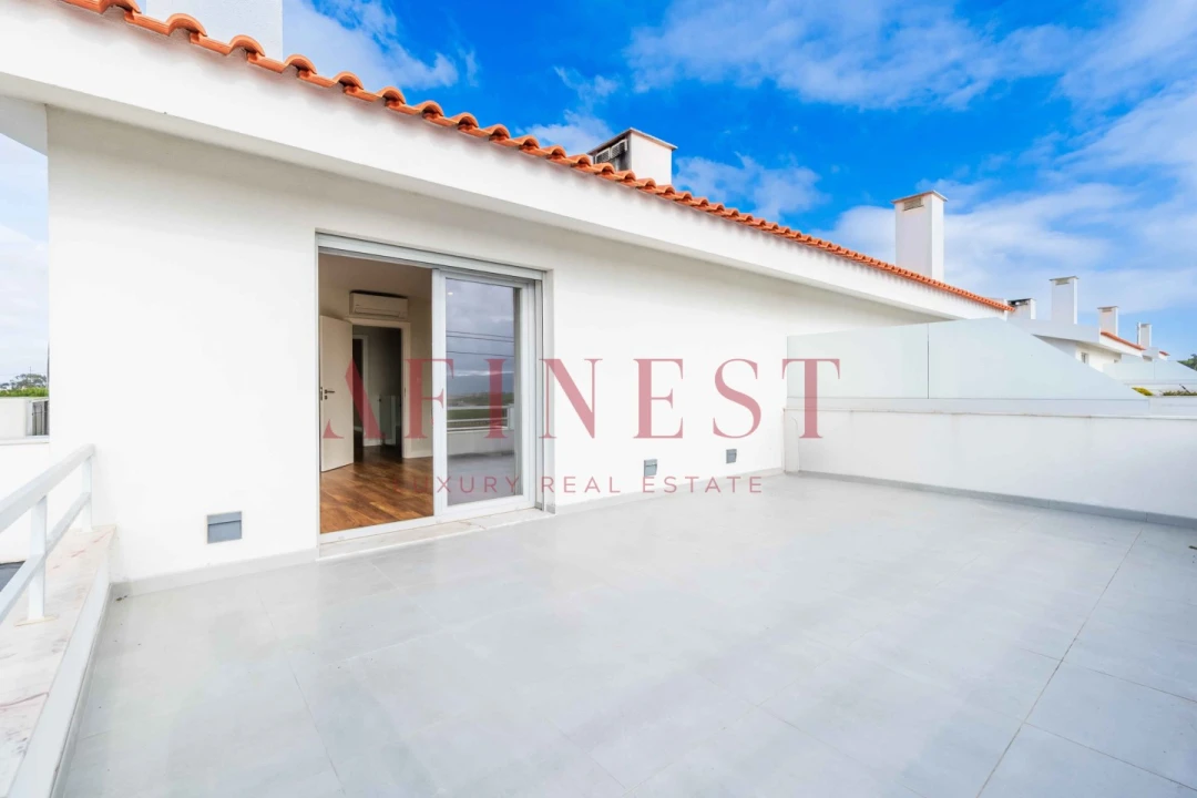 Moradia T4 para Venda em São João das Lampas e Terrugem Foto 64