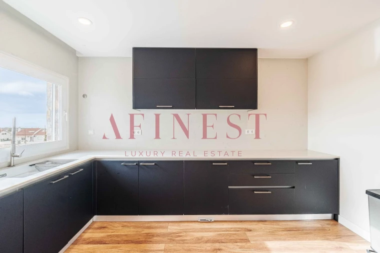 Moradia T4 para Venda em São João das Lampas e Terrugem Foto 12