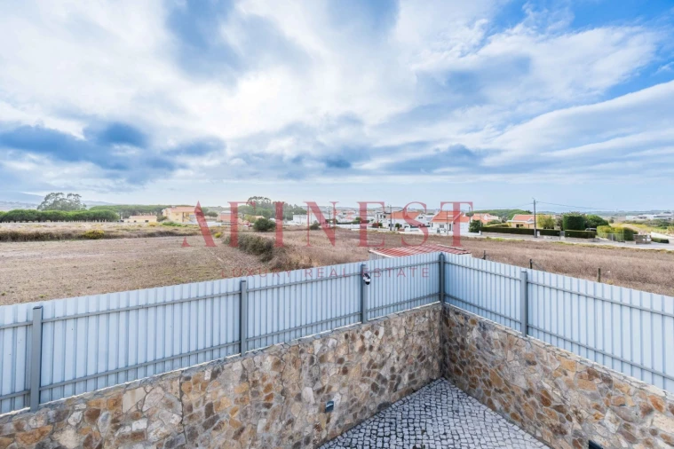 Moradia T4 para Venda em São João das Lampas e Terrugem Foto 37