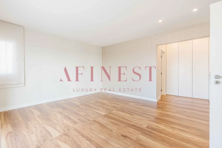 Moradia T4 para Venda em São João das Lampas e Terrugem Foto 38