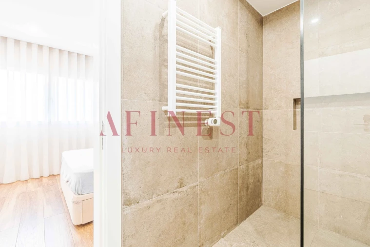 Moradia T4 para Venda em São João das Lampas e Terrugem Foto 86