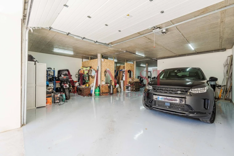 Moradia T4 para Venda em São João das Lampas e Terrugem Foto 89