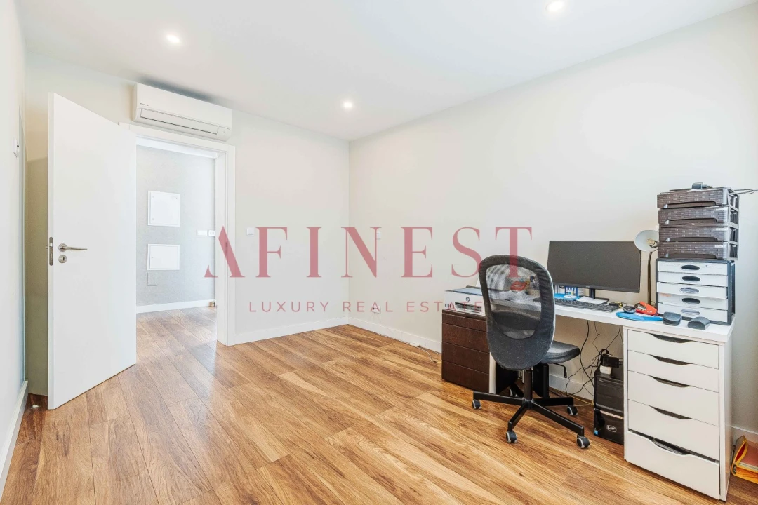 Moradia T4 para Venda em São João das Lampas e Terrugem Foto 19