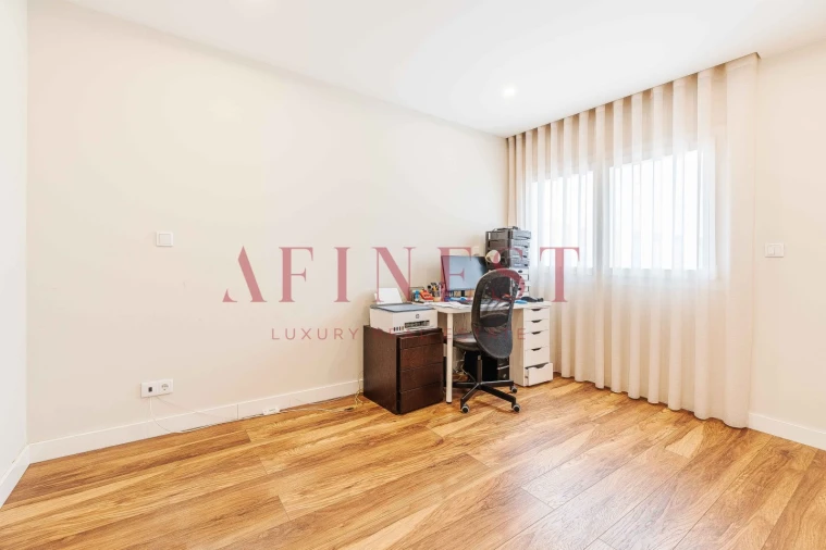 Moradia T4 para Venda em São João das Lampas e Terrugem Foto 18