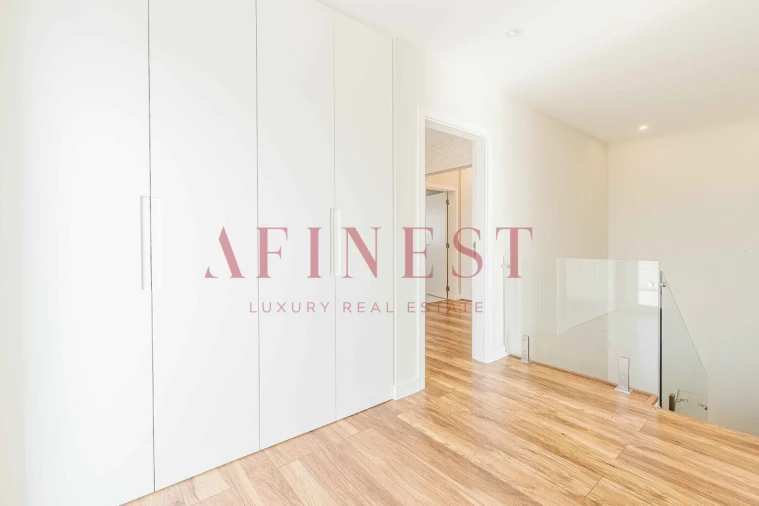 Moradia T4 para Venda em São João das Lampas e Terrugem Foto 71