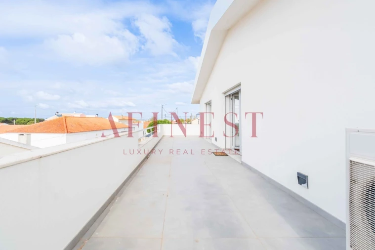 Moradia T4 para Venda em São João das Lampas e Terrugem Foto 74