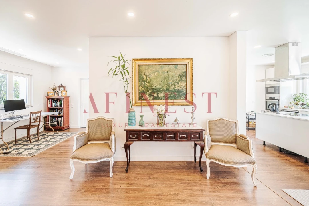 Moradia T6 para Venda em Santa Maria e São Miguel, São Martinho, São Pedro Penaferrim Foto 9