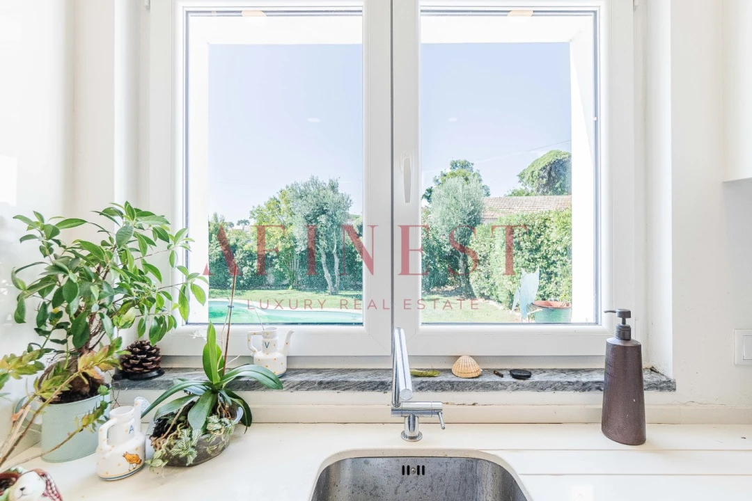 Moradia T6 para Venda em Santa Maria e São Miguel, São Martinho, São Pedro Penaferrim Foto 7