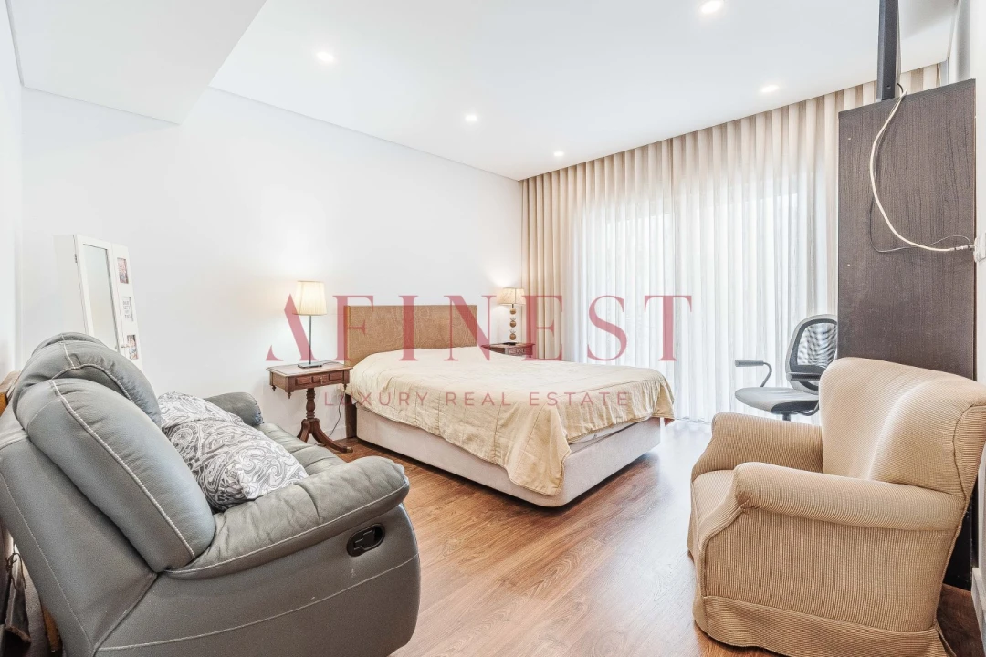 Moradia T6 para Venda em Santa Maria e São Miguel, São Martinho, São Pedro Penaferrim Foto 33