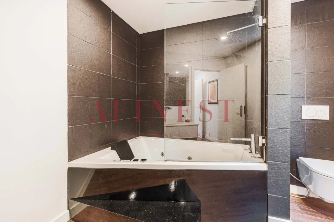 Moradia T6 para Venda em Santa Maria e São Miguel, São Martinho, São Pedro Penaferrim Foto 48