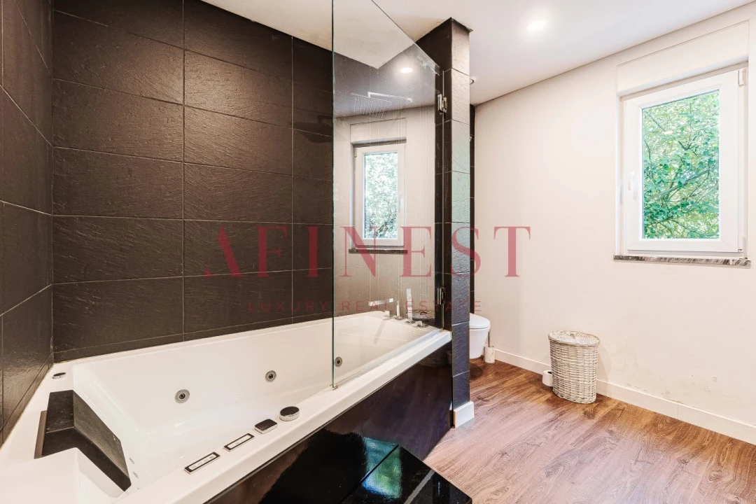 Moradia T6 para Venda em Santa Maria e São Miguel, São Martinho, São Pedro Penaferrim Foto 50