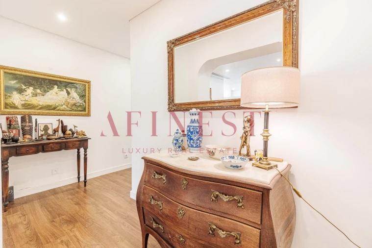 Moradia T6 para Venda em Santa Maria e São Miguel, São Martinho, São Pedro Penaferrim Foto 21