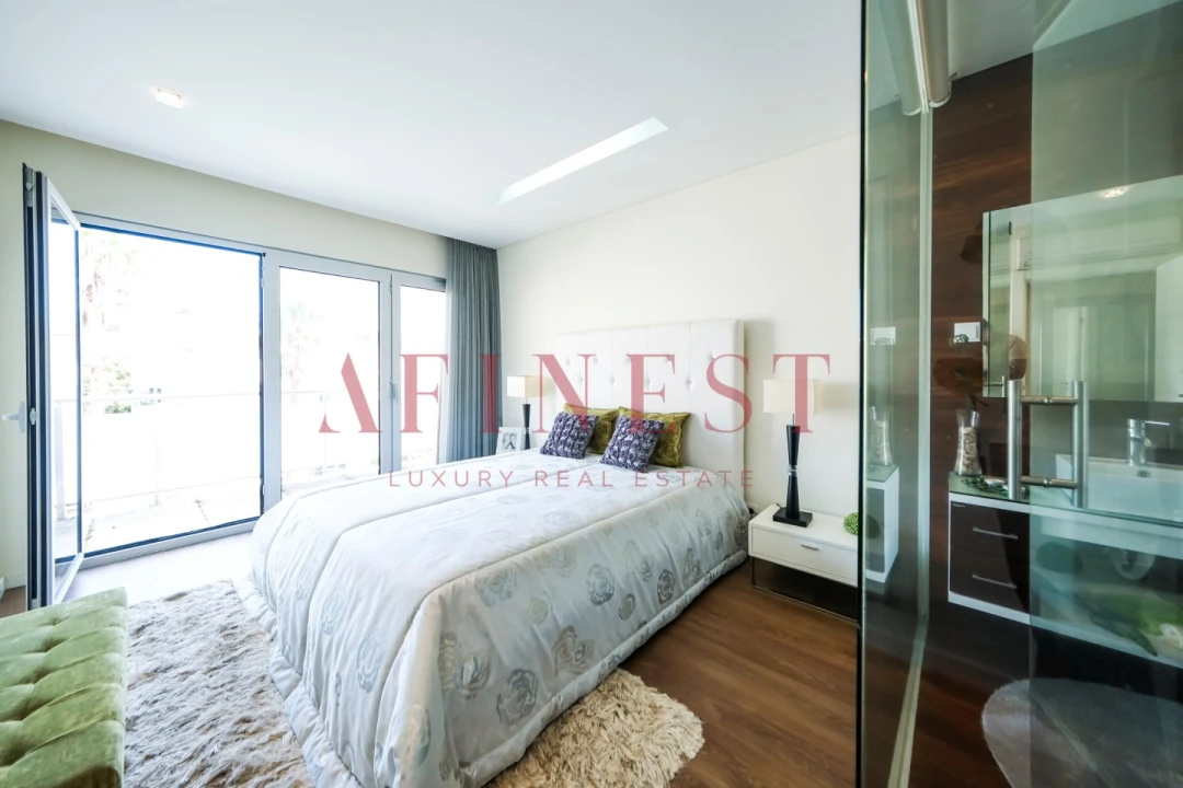 Moradia T4 para Venda em Carcavelos e Parede Foto 20