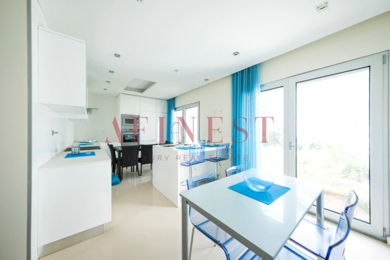 Moradia T4 para Venda em Carcavelos e Parede Foto 7