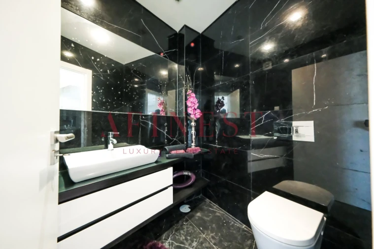 Moradia T4 para Venda em Carcavelos e Parede Foto 13