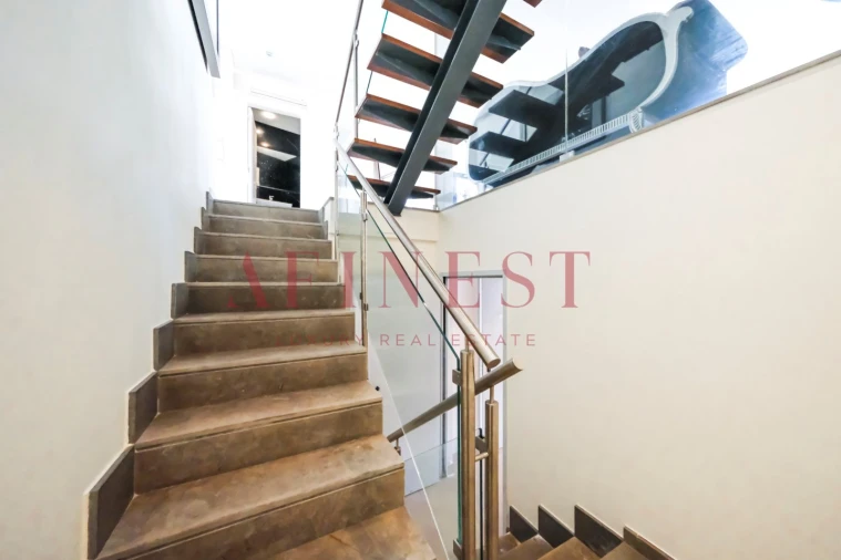 Moradia T4 para Venda em Carcavelos e Parede Foto 37