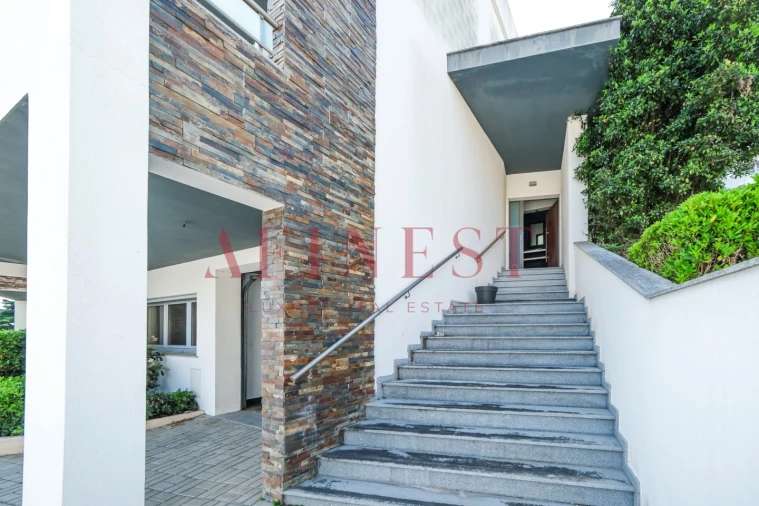 Moradia T4 para Venda em Carcavelos e Parede Foto 45