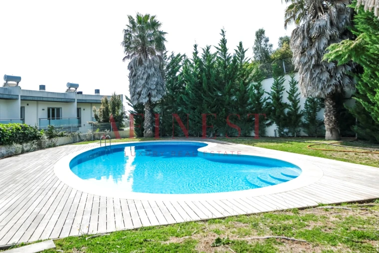 Moradia T4 para Venda em Carcavelos e Parede Foto 4