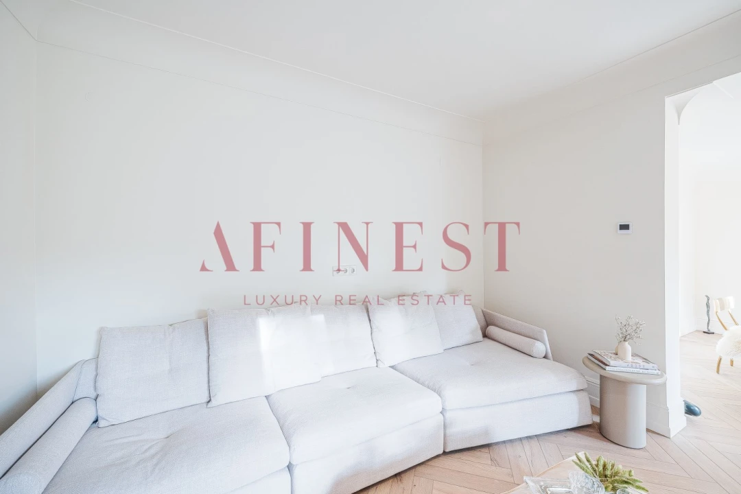 Moradia T5 para Arrendamento em Santa Maria e São Miguel, São Martinho, São Pedro Penaferrim Foto 18