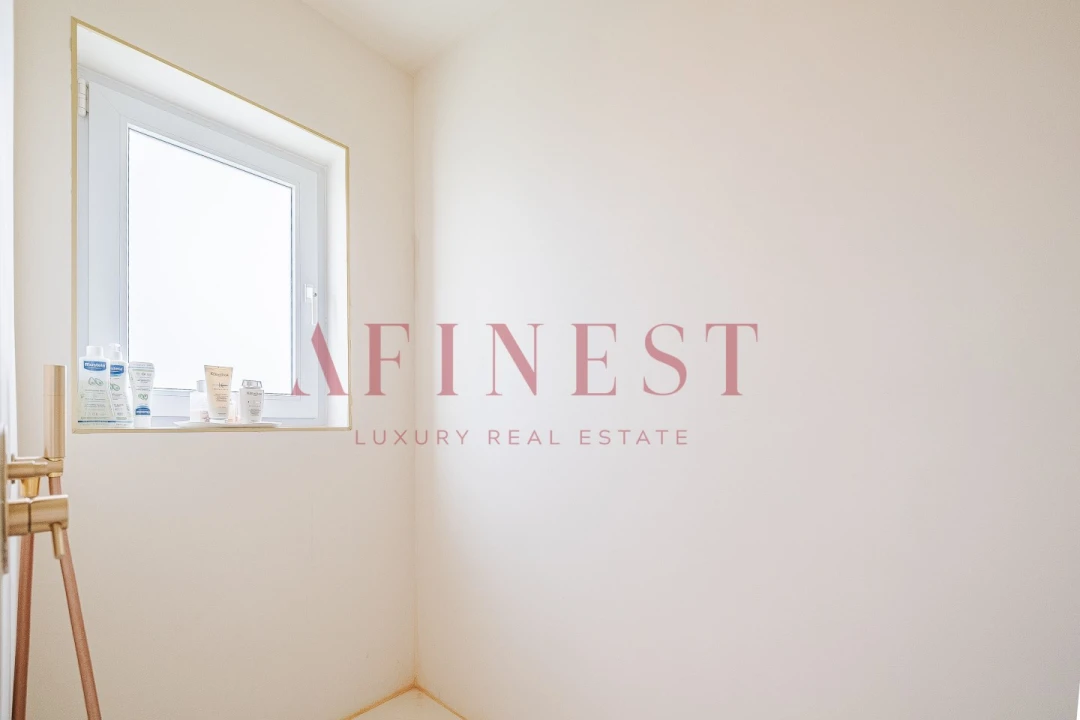 Moradia T5 para Arrendamento em Santa Maria e São Miguel, São Martinho, São Pedro Penaferrim Foto 59