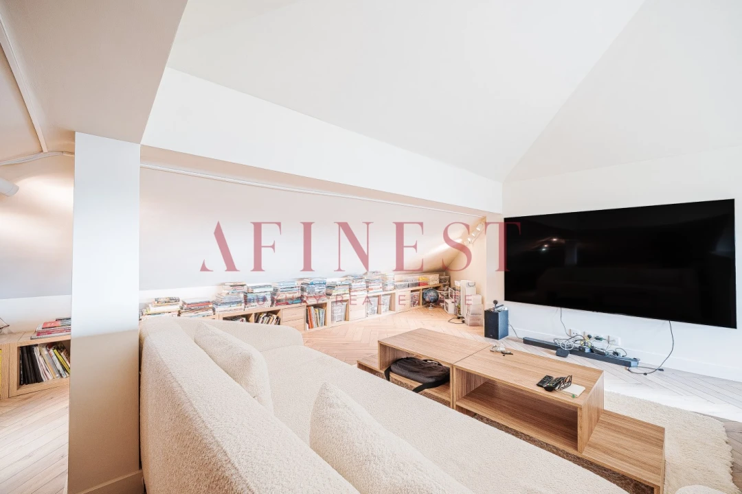 Moradia T5 para Arrendamento em Santa Maria e São Miguel, São Martinho, São Pedro Penaferrim Foto 75