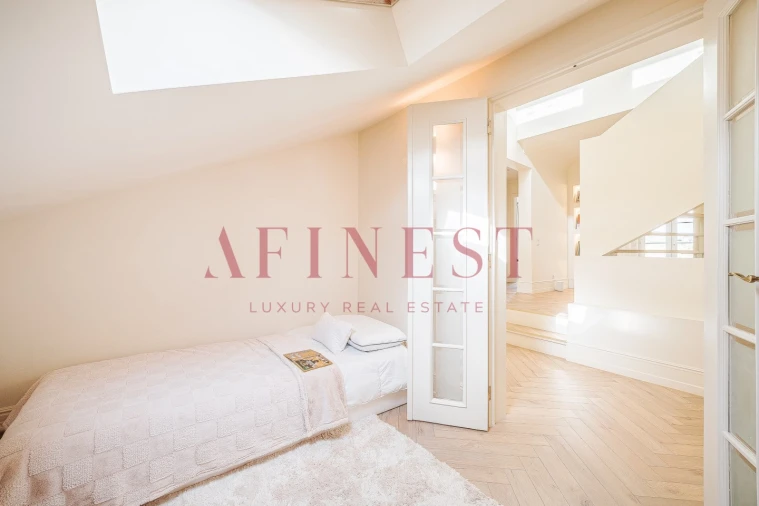 Moradia T5 para Arrendamento em Santa Maria e São Miguel, São Martinho, São Pedro Penaferrim Foto 35