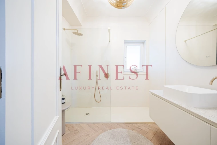 Moradia T5 para Arrendamento em Santa Maria e São Miguel, São Martinho, São Pedro Penaferrim Foto 80