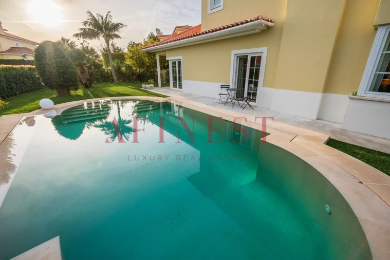 Moradia T5 para Arrendamento em Santa Maria e São Miguel, São Martinho, São Pedro Penaferrim Foto 102