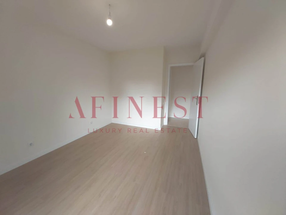 Apartamento T2 para Venda em Algueirão-Mem Martins Foto 12